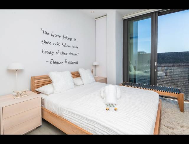 2 BEDROOM APARTMENT TO LET IN DE WATERKANT